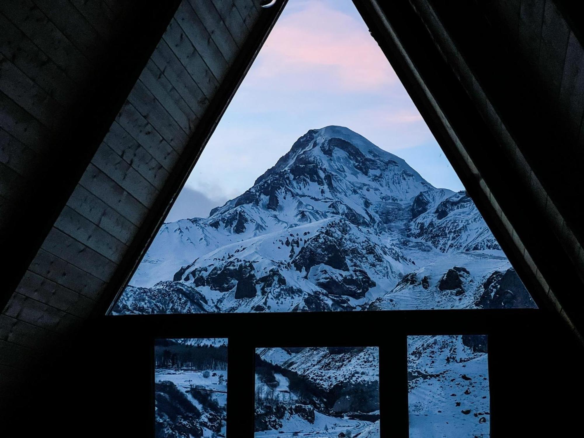 Kazbegi Hills Cottages Exteriör bild