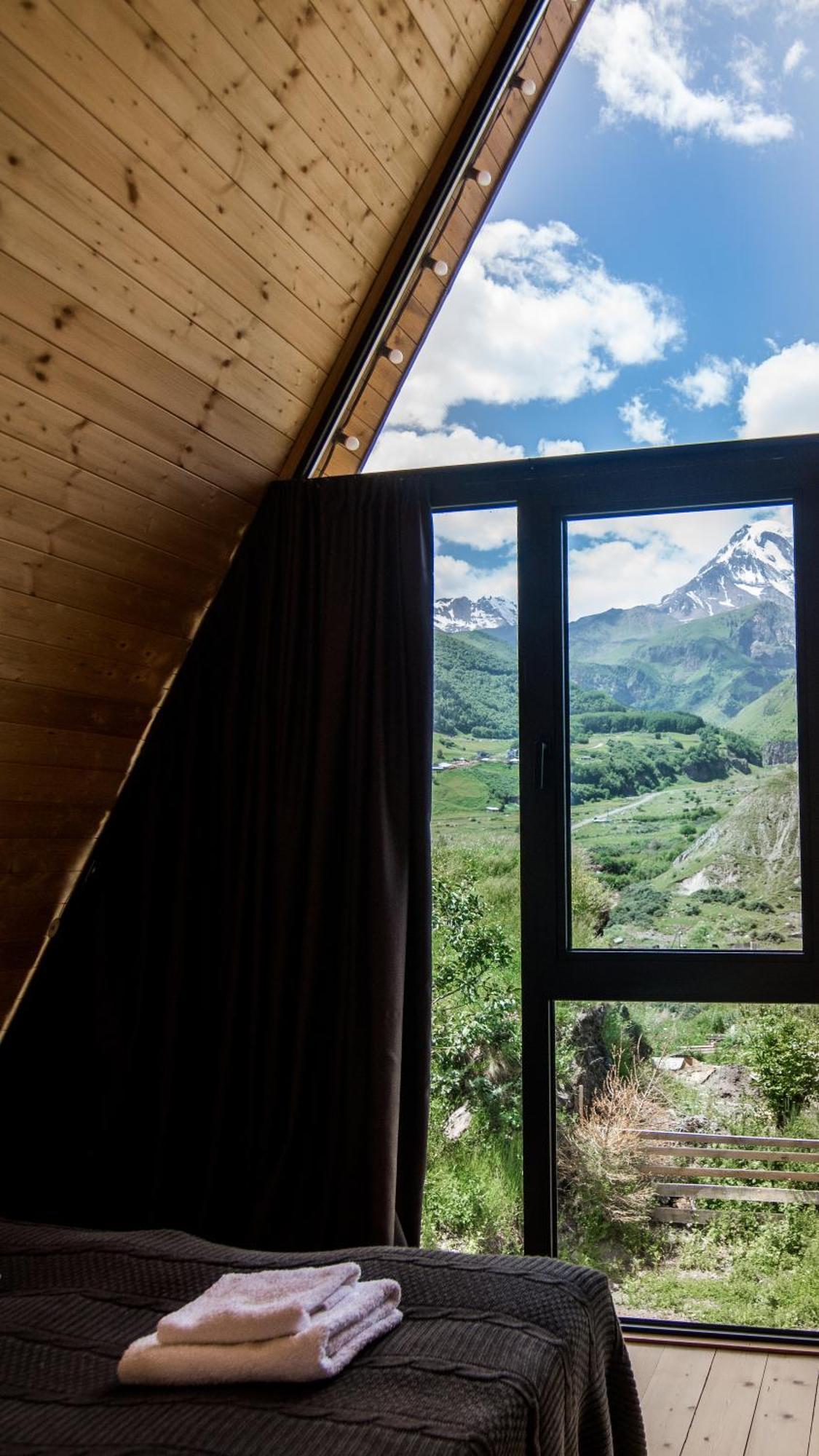 Kazbegi Hills Cottages Exteriör bild